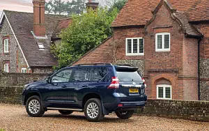 Toyota Land Cruiser UK-spec      4K Ultra HD