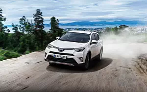 Toyota RAV4 Hybrid      4K Ultra HD