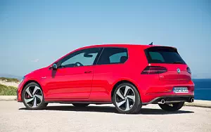 Volkswagen Golf GTI Performance 3door      4K Ultra HD