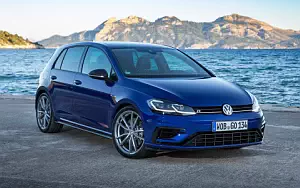 Volkswagen Golf R 5door      4K Ultra HD