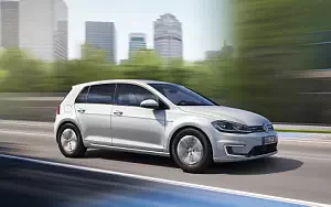 Volkswagen e-Golf      4K Ultra HD