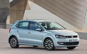 Volkswagen Polo BlueMotion 5door      4K Ultra HD