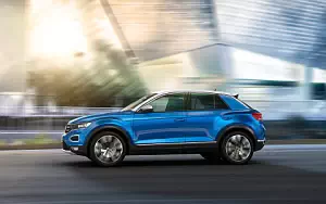 Volkswagen T-Roc      4K Ultra HD