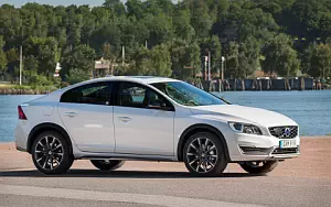 Volvo S60 D4 Cross Country      4K Ultra HD