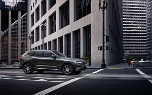 Volvo XC60 T6 Inscription      4K Ultra HD