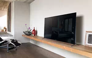 Sony      4K Ultra HD