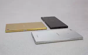 Sony Xperia Z5 Premium       4K Ultra HD