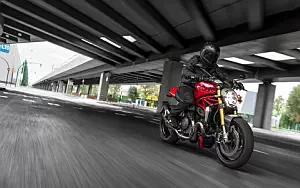 Ducati Monster 1200 S      4K Ultra HD