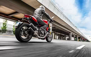 Ducati Monster 1200 S      4K Ultra HD