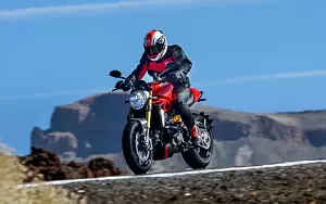 Ducati Monster 1200 S      4K Ultra HD