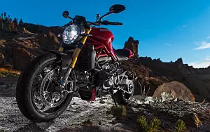 Ducati Monster 1200 S      4K Ultra HD