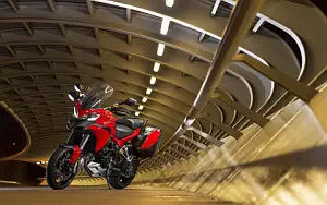 Ducati Multistrada 1200 S Touring      4K Ultra HD