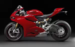 Ducati Superbike 1199 Panigale S      4K Ultra HD