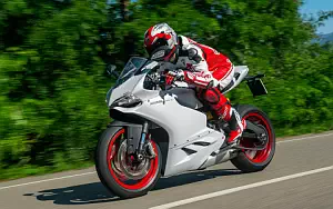 Ducati Superbike 899 Panigale      4K Ultra HD